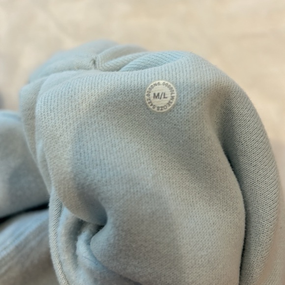 Lululemon Scuba Oversized Full-Zip Hoodie - Picture 7 of 7